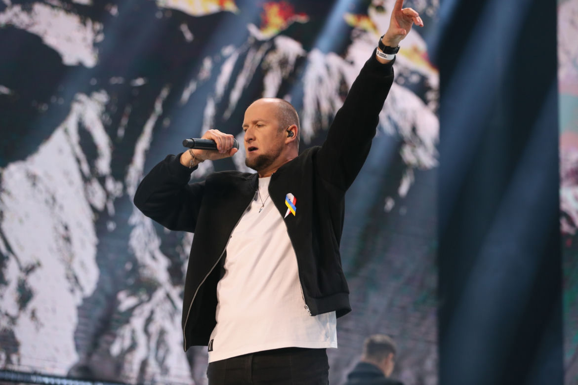Zagrali dla Ukrainy. Najwięksi artyści wzięli udział w koncercie na pl. Piłsudskiego