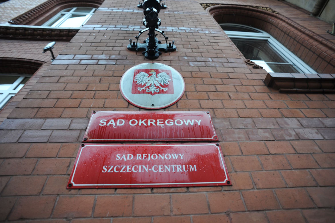 Zabiła swoją córeczkę chwilę po narodzinach. Anna R. wciąż bez wyroku