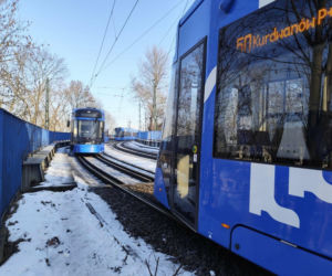 Kraksa tramwajów w Krakowie! Trzy osoby poszkodowane