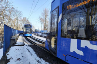 Kraksa tramwajów w Krakowie! Trzy osoby poszkodowane