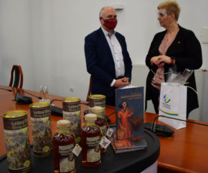 Co polecał do picia Mikołaj Kopernik? Receptura napoju odtworzona po kilku stuleciach! [ZDJĘCIA]