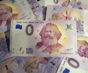Miasto Trewir sprzedaje banknoty Euro z wizerunkiem Marksa