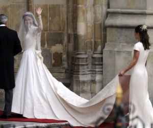 Kate Middleton - jaką miała sukienkę?