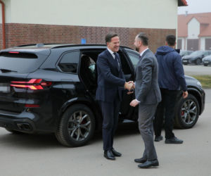 Szef NATO na mazurskim poligonie. Mark Rutte ostrzegł Putina: „Jesteśmy zjednoczeni i gotowi