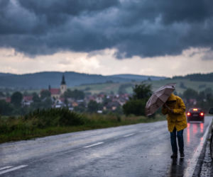 Alerty IMGW dla dziesięciu województw. Gdzie sytuacja będzie najgroźniejsza
