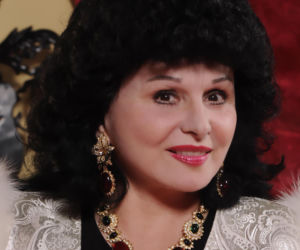 Yola Czaderska-Hayek