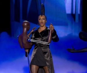 Marcin Przybylski jako Grace Jones. Twoja twarz brzmi znajomo 2, odcinek 4.