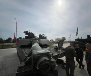 Polska załoga Abramsa w Fort Moore na Sullivan Cup