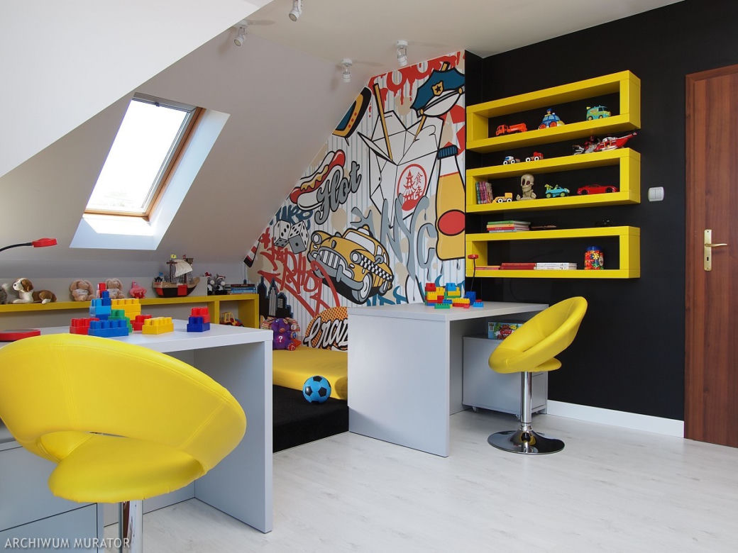 Pokój dziecka z czarną ścianą