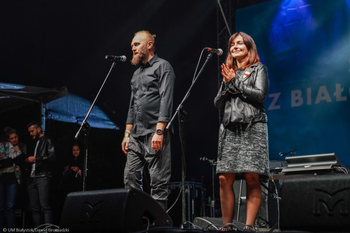 Sercem z Białorusią. Koncert pod teatrem w imię wolności i solidarności [ZDJĘCIA]