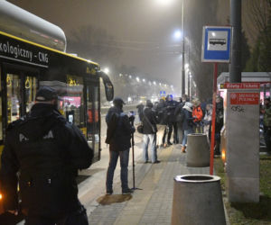 Protest pod domem Kaczyńskiego