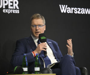 Scena Biała Przewaga powietrzna w nowoczesnym konflikcie. Od koncepcji użycia, przez zakup do misji lotniczych. Jak optymalnie odpowiedzieć na potrzeby polskich Sił Powietrznych?