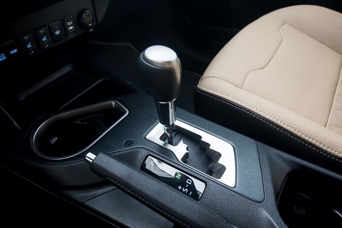 Toyota RAV4 Hybrid E-Four Prestige