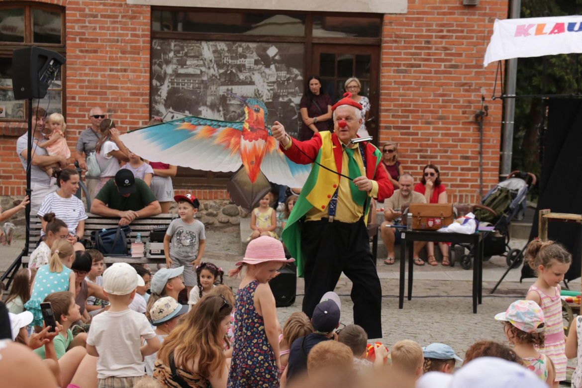 Olsztyński Festiwal Teatrów Ulicznych 2023. Tak bawili się mieszkańcy [ZDJĘCIA]