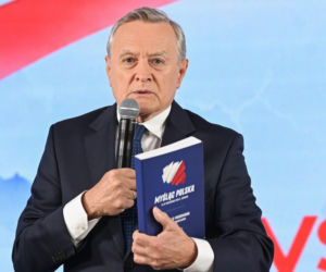 Kaczyński i Czarnek z nowymi propozycjami. Zaprezentowali Przebudzenie. Program dla Polski”