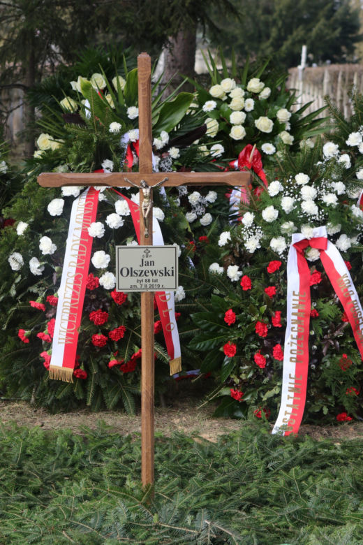 Czekali z pogrzebem na Kaczyńskiego