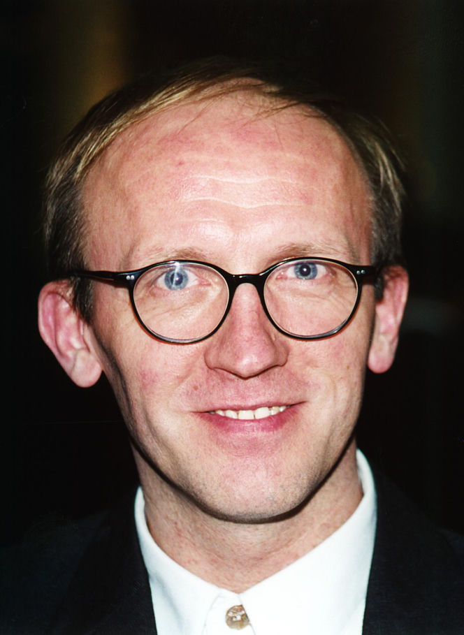 Artur Barciś kiedyś i dziś. Tak przez lata zmieniał się niezapomniany Norek z "Miodowych lat"