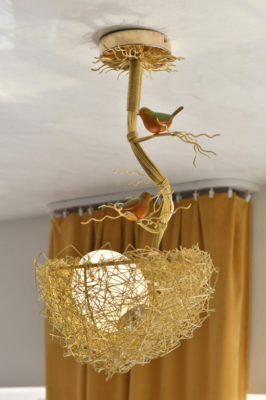 Tak wygląda dom magika. Finalista "Mam Talent" urządził sobie pod Warszawą pałac iluzjonisty