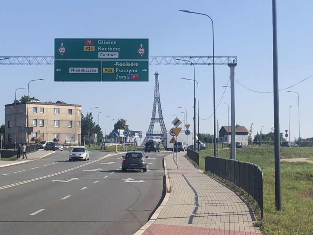 Wieża Eiffla w Rybniku widoczna jest z wielu kilometrów