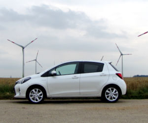 Toyota Yaris FL