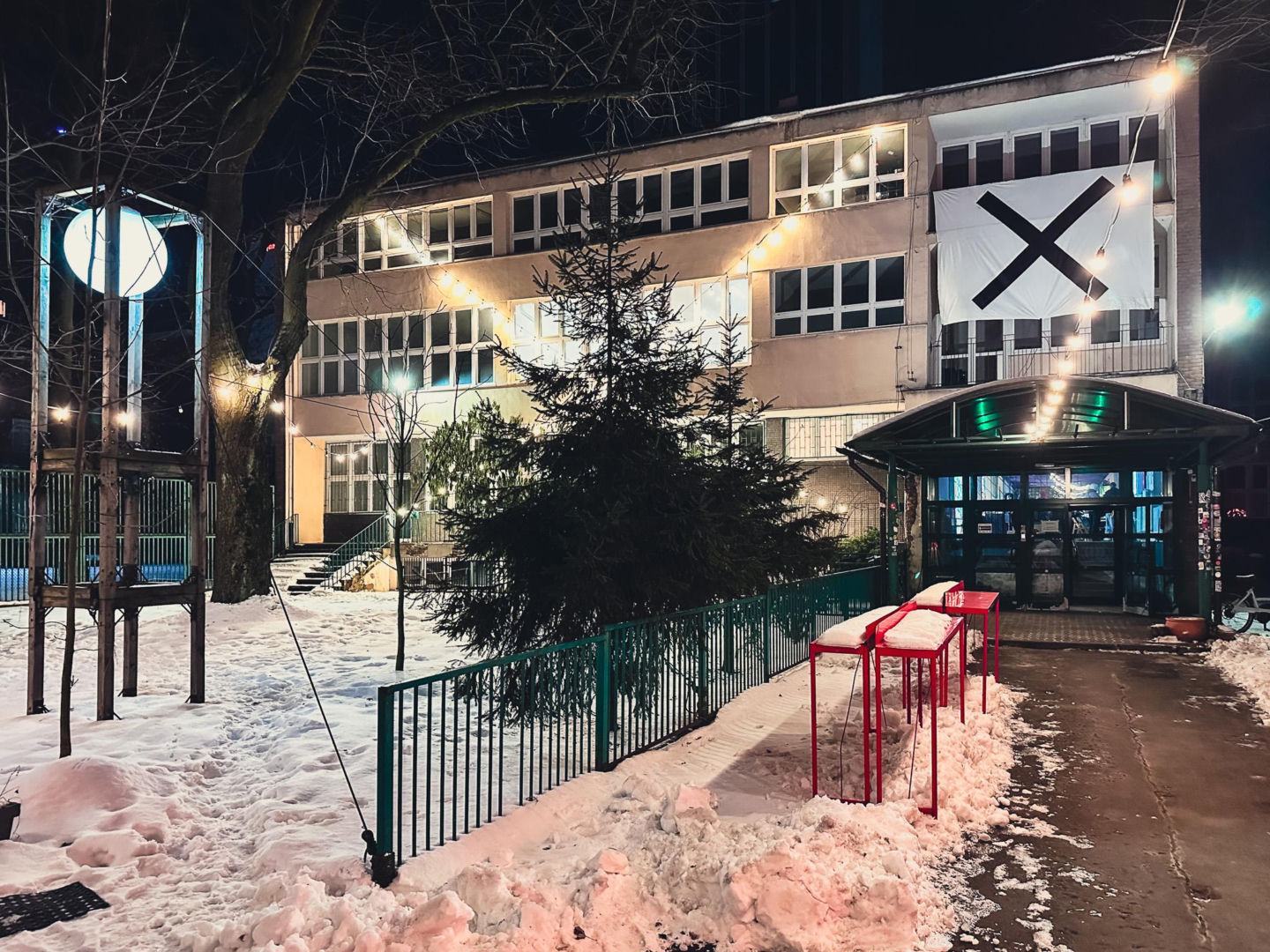 Plan Szczególny do Planu Ogólnego. Wydarzenie w Komunie Warszawa