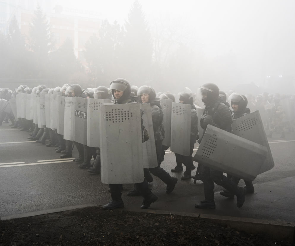 Prezydent przyjął dymisję rządu. Tłumy na ulicach, protesty w Kazachstanie