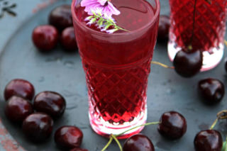 Szklanka tego napoju przywraca spokój i zdrowy sen. Pij go wieczorem, a zapomnisz o bezsenności  