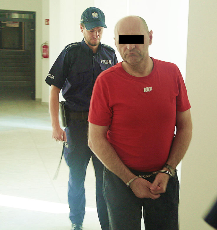 Tadeusz zarąbał żonę siekierą. Nie pójdzie do więzienia?! Sąd ma wątpliwości