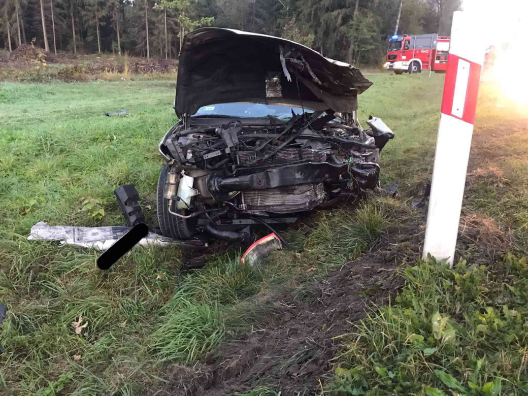 Ruda: Wypadek na DK 65. Zderzenie trzech samochodów niedaleko Knyszyna. Droga zablokowana
