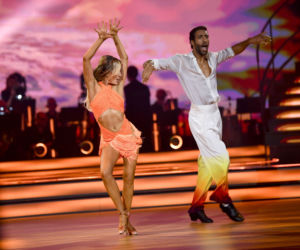 Gamou Fall i przepiekne tancerki w TzG