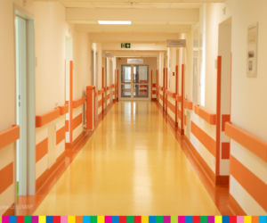 Białystok. W szpitalu wojewódzkim otwarto zmodernizowany oddział pediatrii