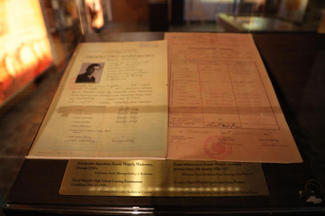 Tak zaczynała się historia Papieża Polaka. Przeszliśmy drogę życia Karola Wojtyły