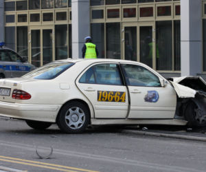 Wypadek w Warszawie. Zginęło 2-letnie dziecko