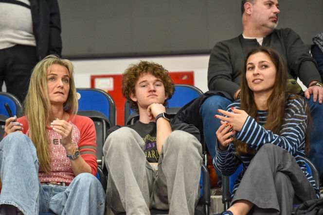 Halowe mistrzostwa Polski w Kujawsko-Pomorskiej Arenie Toruń. Zdjęcia kibiców i zawodników