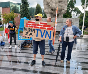 Opole przeciwko lex TVN. Protest na pl. Wolności [10.08.21 r.]