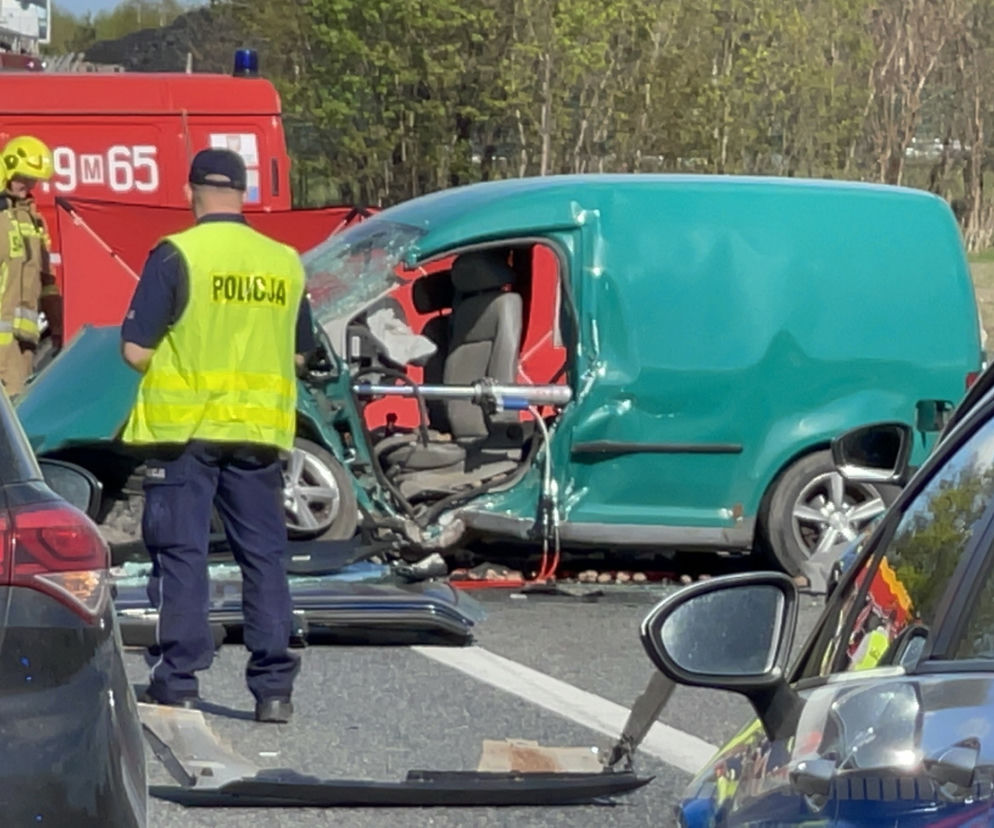 Mazowieckie/ Zderzenie samochodów w Kałuszynie; nie żyją dwie osoby 