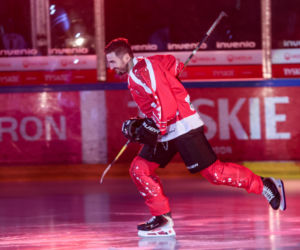 Hokej z Gwiazdami w Tychach dla WOŚP. Na lodowisku gwiezdna konstelacja