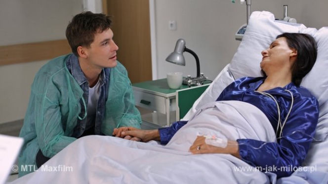 M jak miłość odc. 1049. Marcin (Mikołaj Roznerski), Aleksandra (Małgorzata Pieczyńska)
