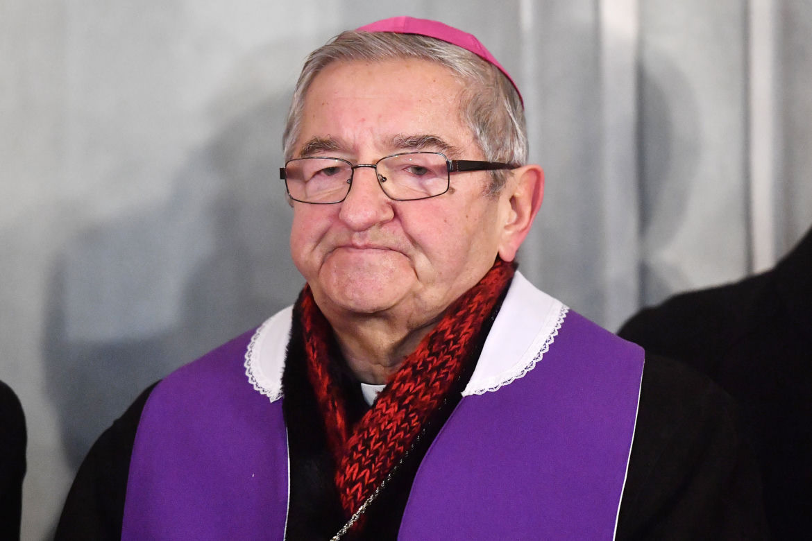 Arcybiskup Tadeusz Wojda zastąpił Głódzia. Kim jest i ile zarobi za posługę w kościele?