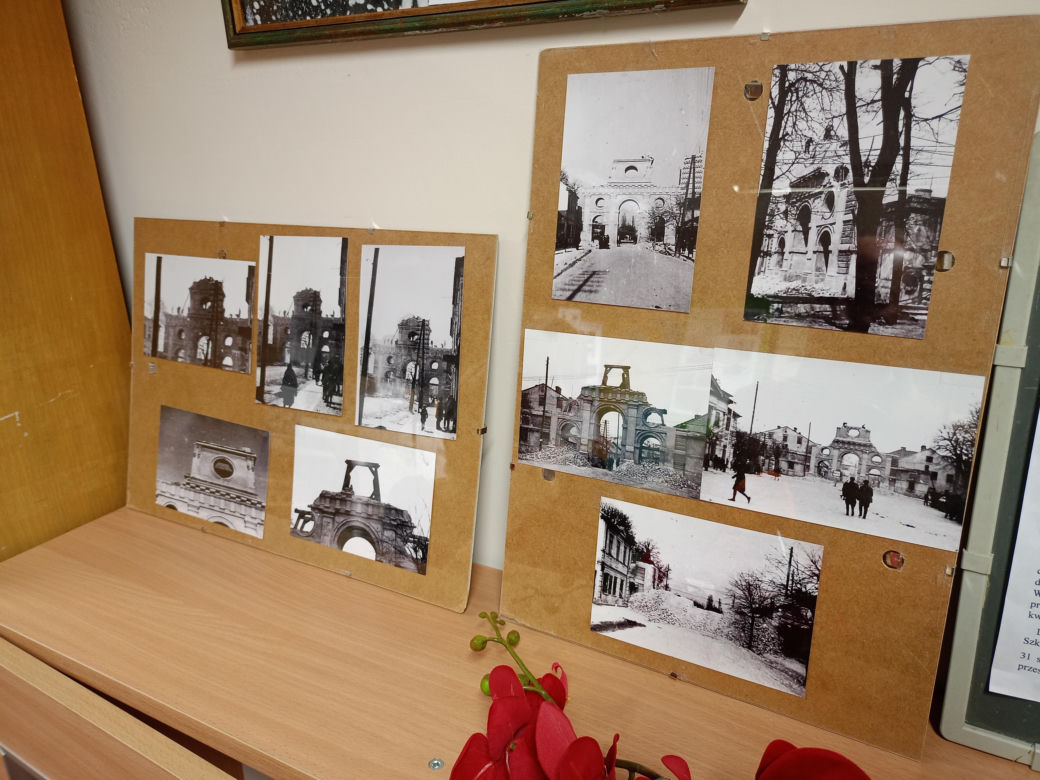Sala Tradycji Starej Ósemki mieści się w Szkole Podstawowej nr 9 w Siedlcach