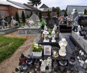 Prokuratura kończy śledztwo w spawie śmierci 3 nastolatków w Nowej Białej