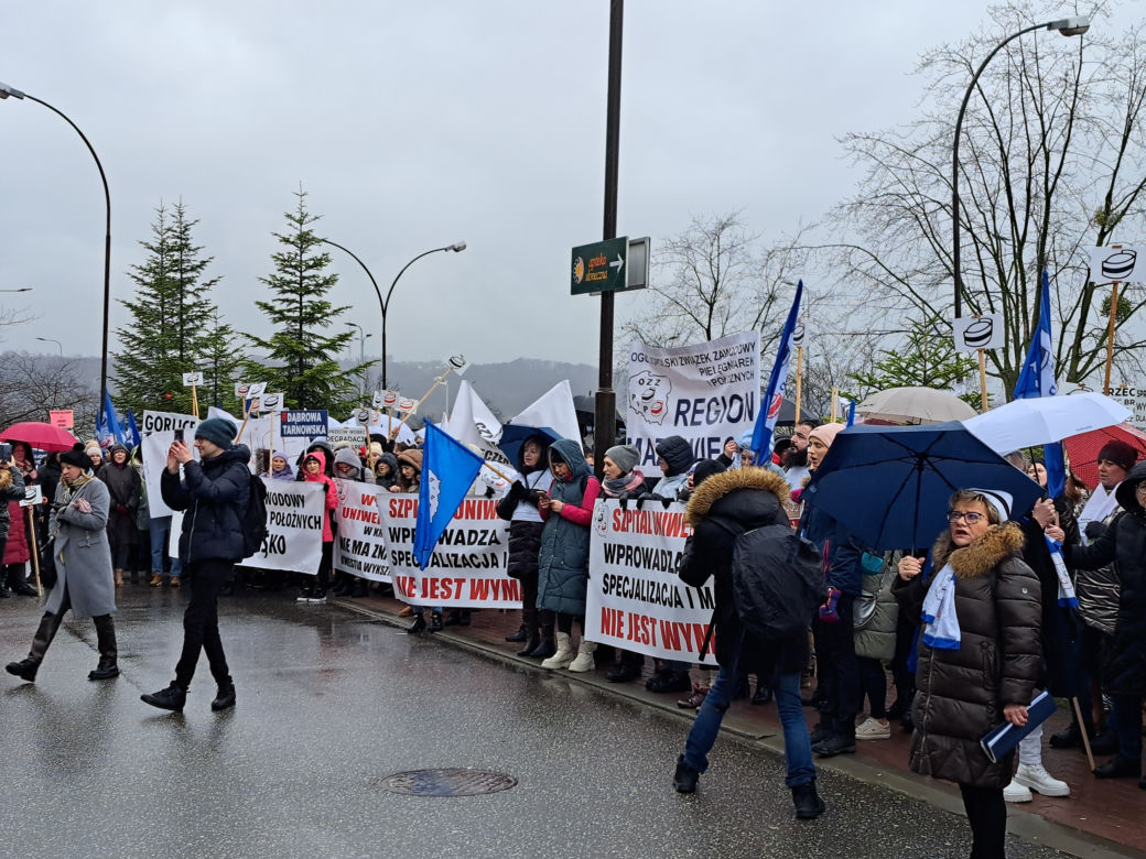 Protest pielęgniarek w Tarnowie