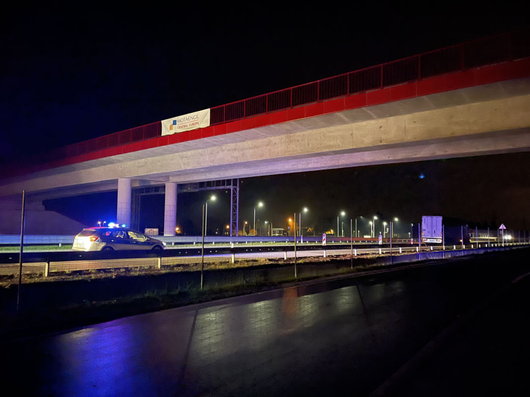 14-latka skoczyła z wiaduktu! Dramat pod Warszawą