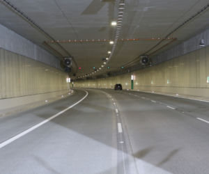 Trzask, prask i tunel otwarty. Kierowcy mogą korzystać już z całej Południowej Obwodnicy Warszawy