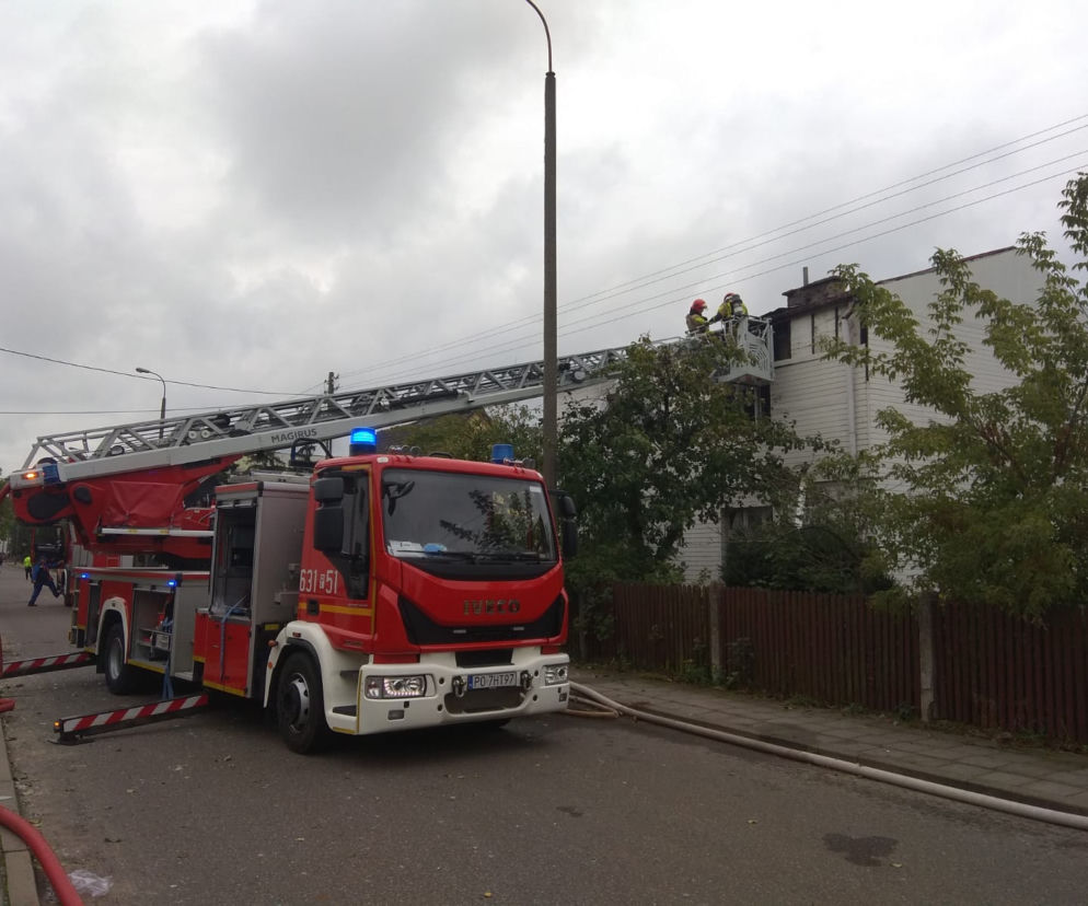 Wągrowiec: Policjant odciął sznur samobójcy! Wcześniej doszło do wybuchu