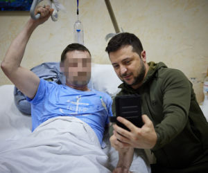 Zełenski odwiedził rannych żołnierzy. Wzruszające słowa prezydenta Ukrainy!