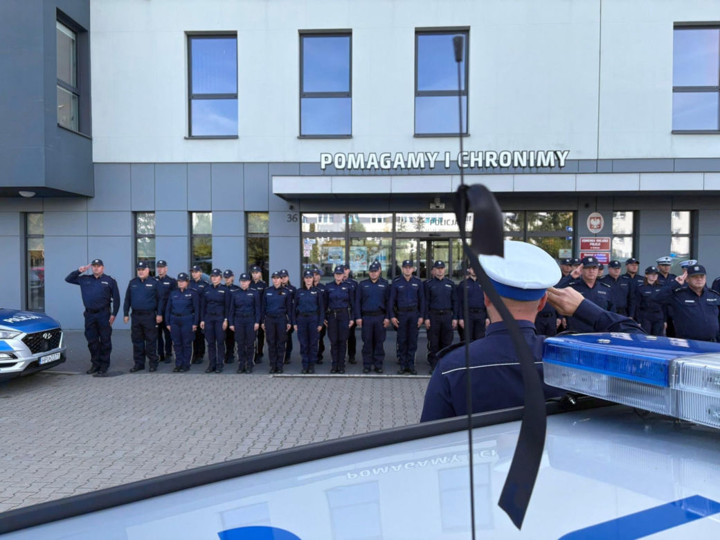 Syreny zawyły w całej Polsce. Tak policja pożegnała zastrzelonego sierż. Natana Sieronia