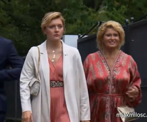 M jak miłość: Bartek (Arek Smoleński), Ula (Iga Krefft), matka Janka (Ewa Kasprzyk)