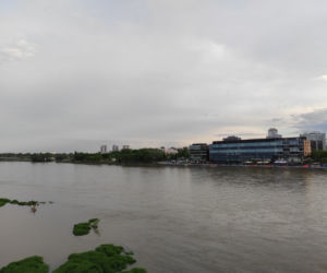 Fala wezbraniowa zalała plażę nad Wisłą
