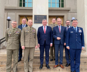 Paweł Bejda w USA. Rozmowy o Chinookach